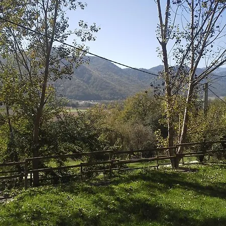 Hostel Masia La Cadamont Sant Joan les Fonts